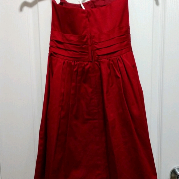 Dress - Picture 4 of 5